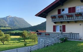 Haus Annerl Ferienwohnung mit 2 Schlafzimmern